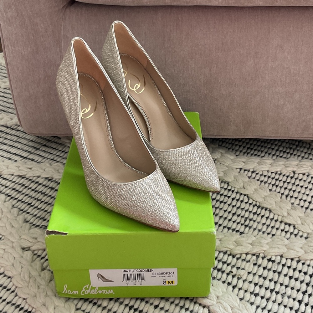 Sam Edelman Hazel Gold pumps. Worn once at a holiday party. Super cute!